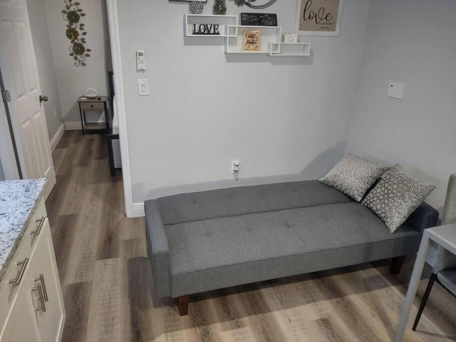 Torres Tiny Home Midtown Westtampa Rjs מראה חיצוני תמונה