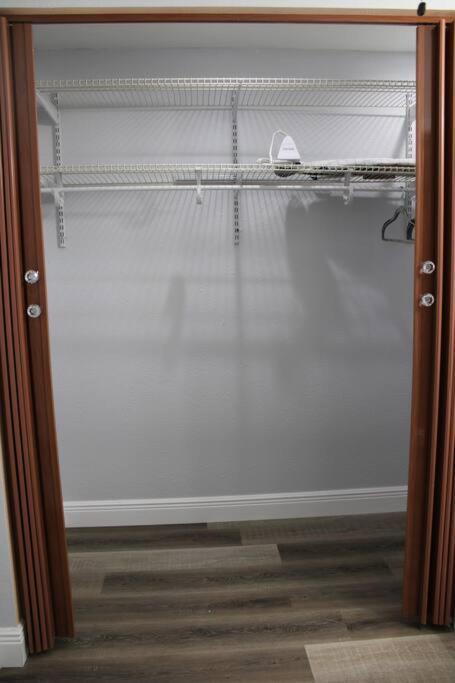 Torres Tiny Home Midtown Westtampa Rjs מראה חיצוני תמונה